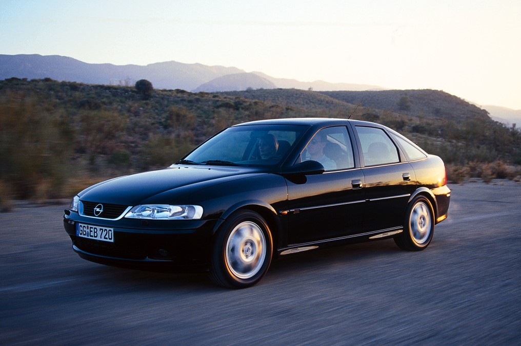 Как выбрать шины 205/55 R16: советы от «КамаСпецШина»